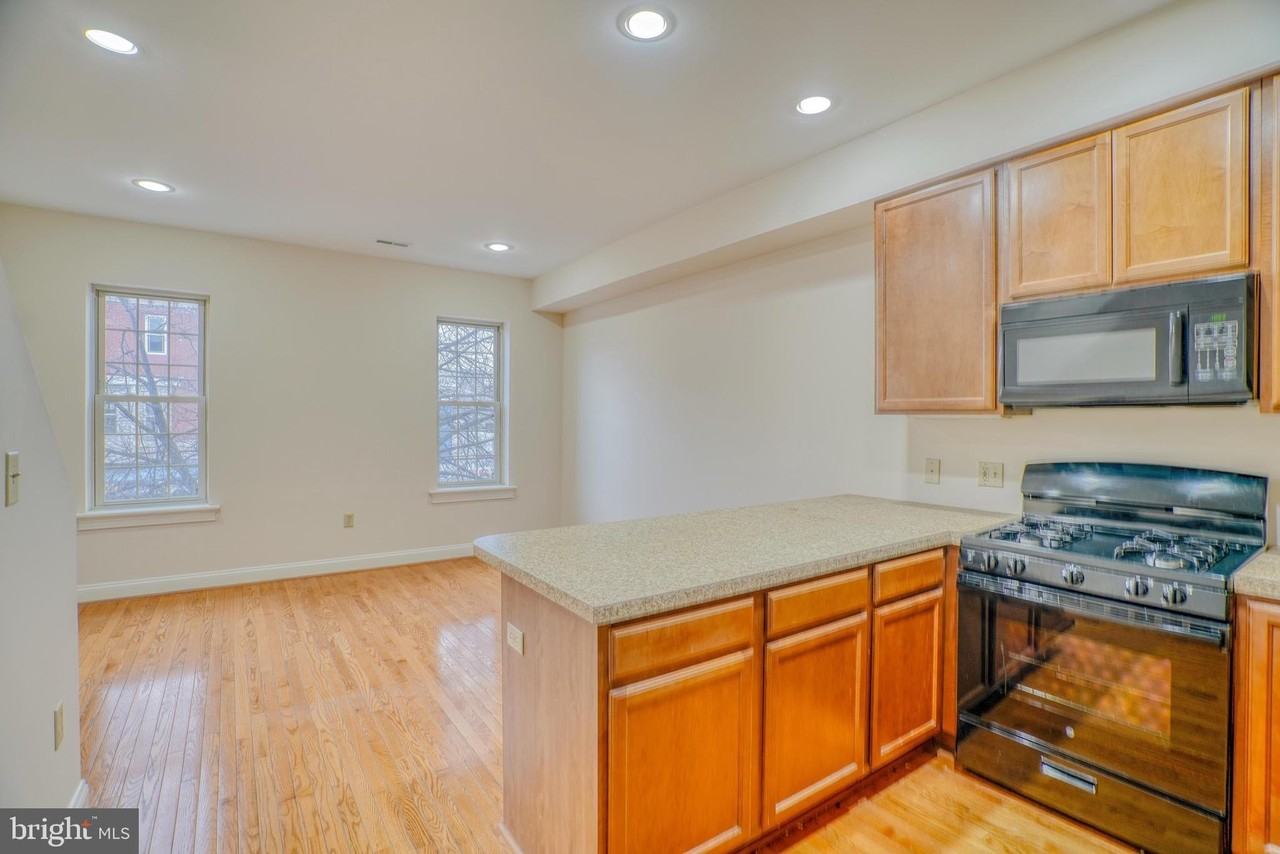 2542 W Girard Ave Unit 2 - Photo 2 of 27