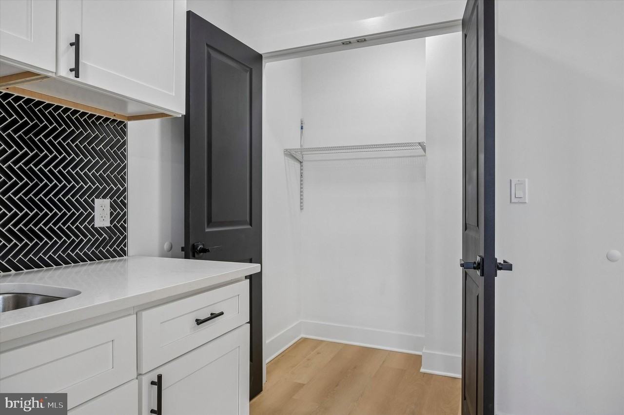 1911 W Hunting Park Ave #B - Photo 5 of 19