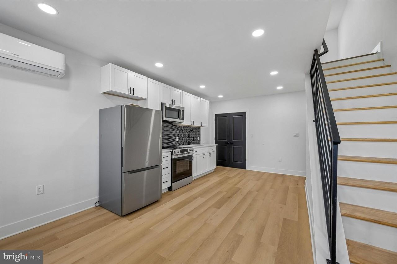 1911 W Hunting Park Ave #B - Photo 7 of 19