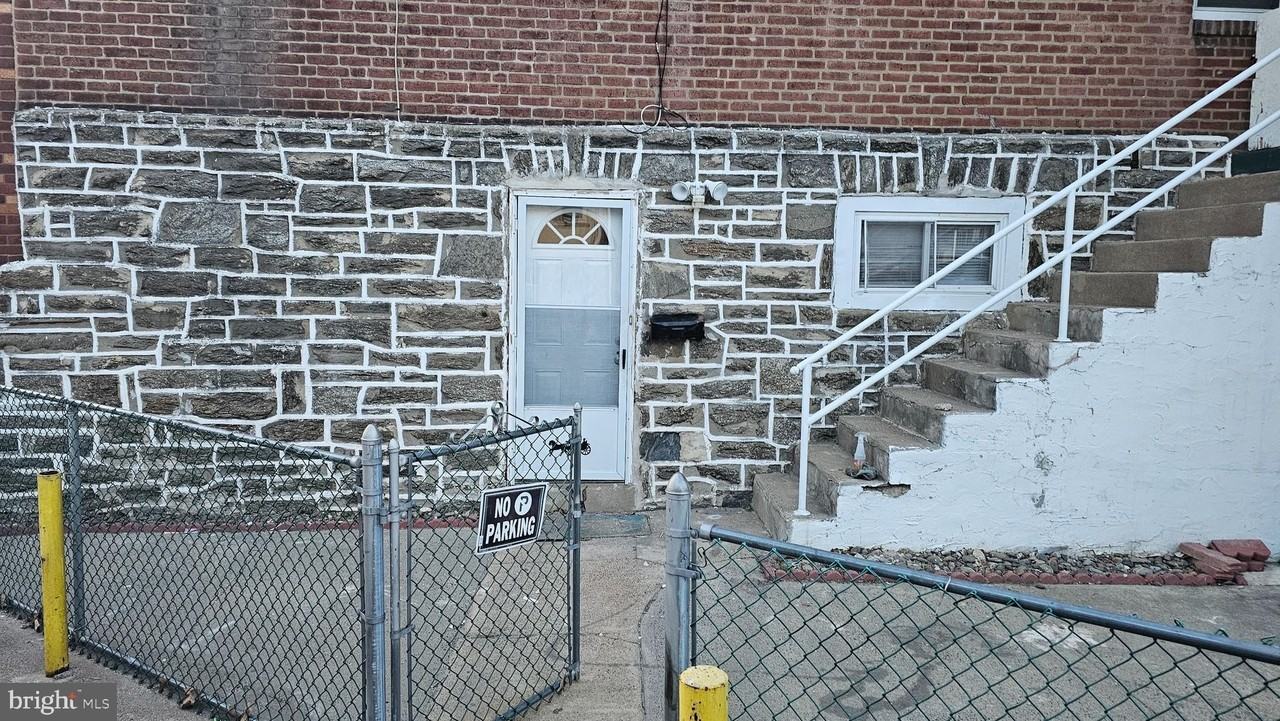 787 Smylie Rd #1stFLGL - Photo 5 of 17