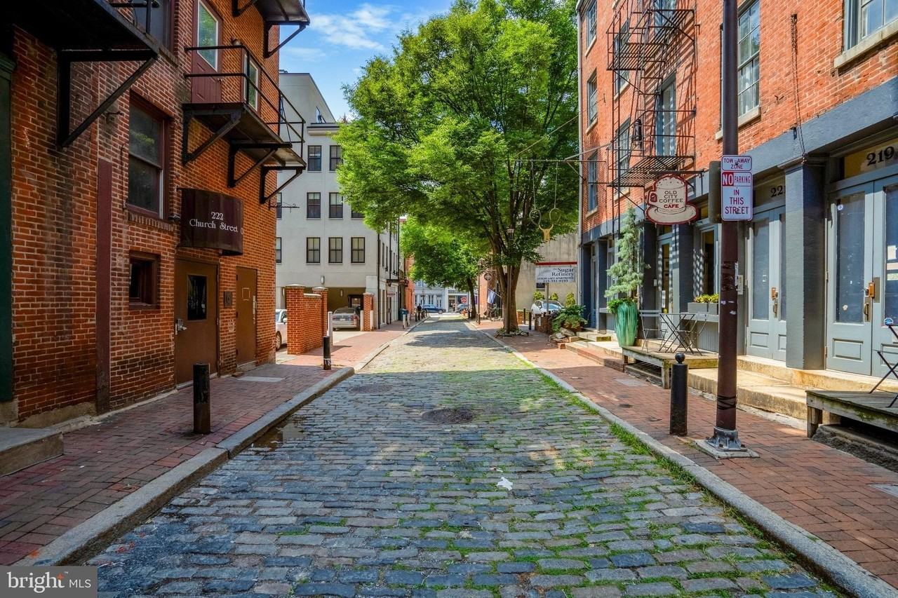 222 Church St #2K - Photo 7 of 14