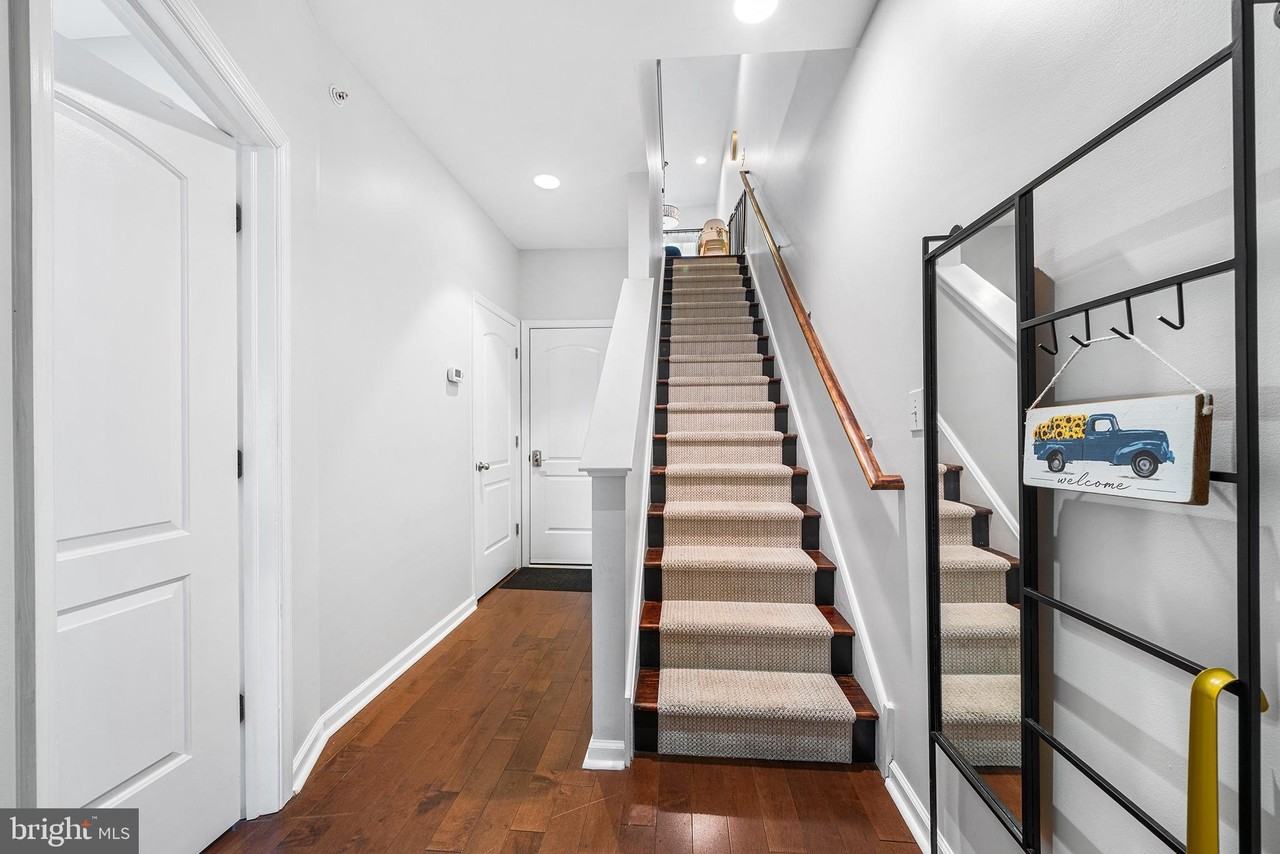 1333 N Howard St - Photo 5 of 30