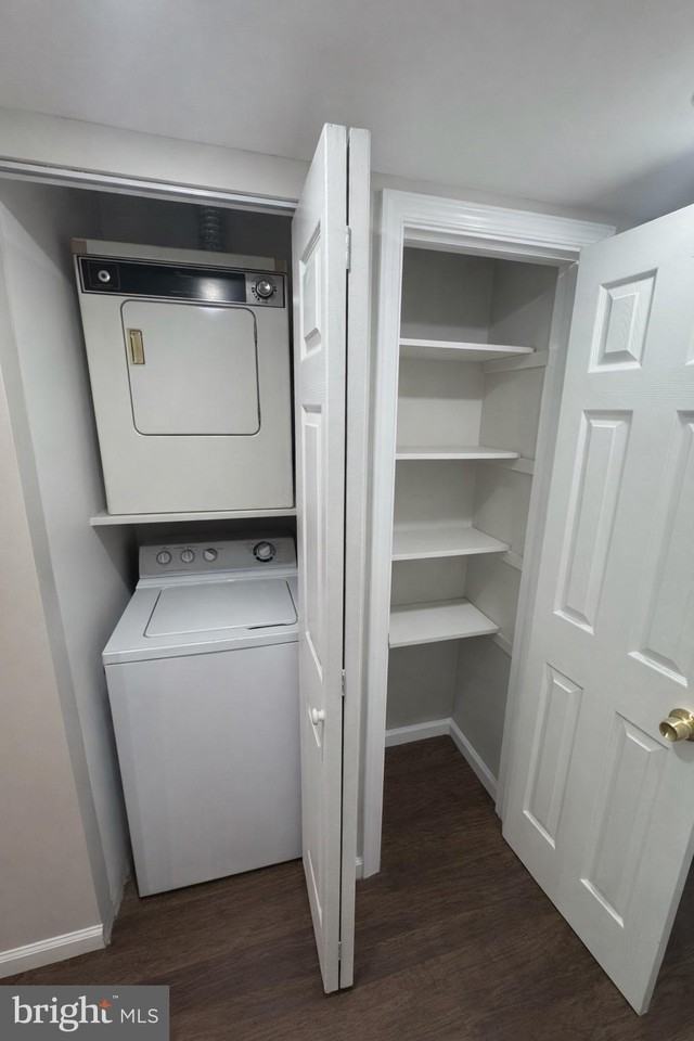 9841 Northeast Ave Apt 16b - Photo 7 of 12