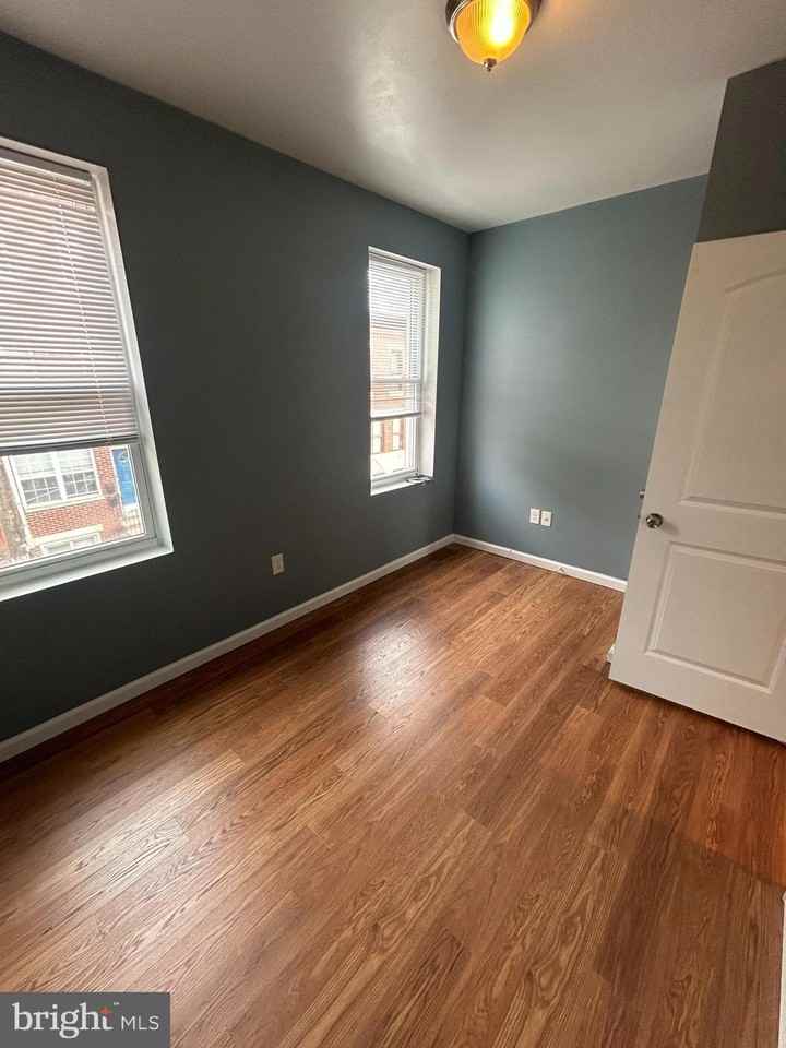 2334 N Carlisle St Unit 2 - Photo 4 of 8