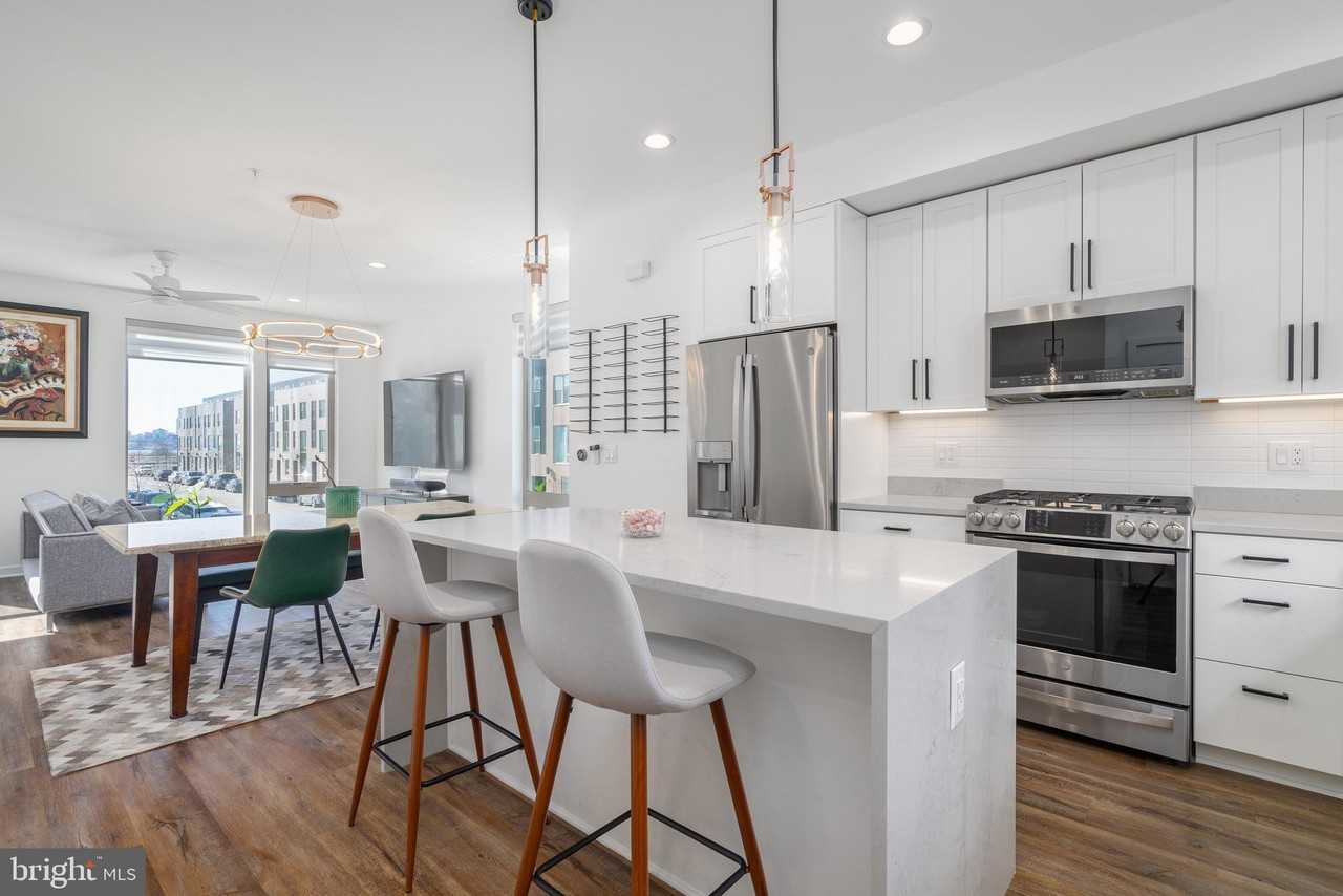 3101 Riseview Ln - Photo 6 of 32