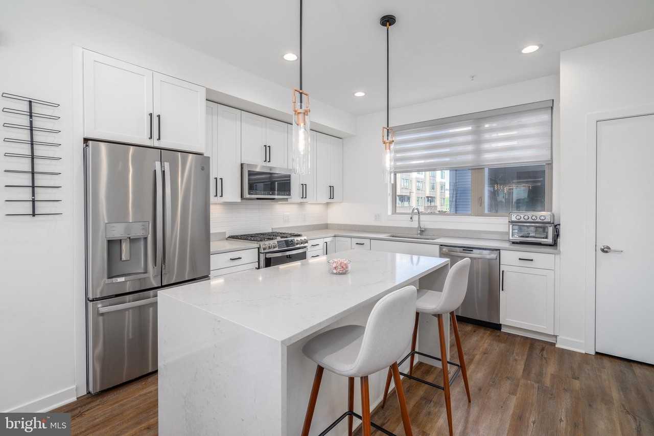 3101 Riseview Ln - Photo 7 of 32