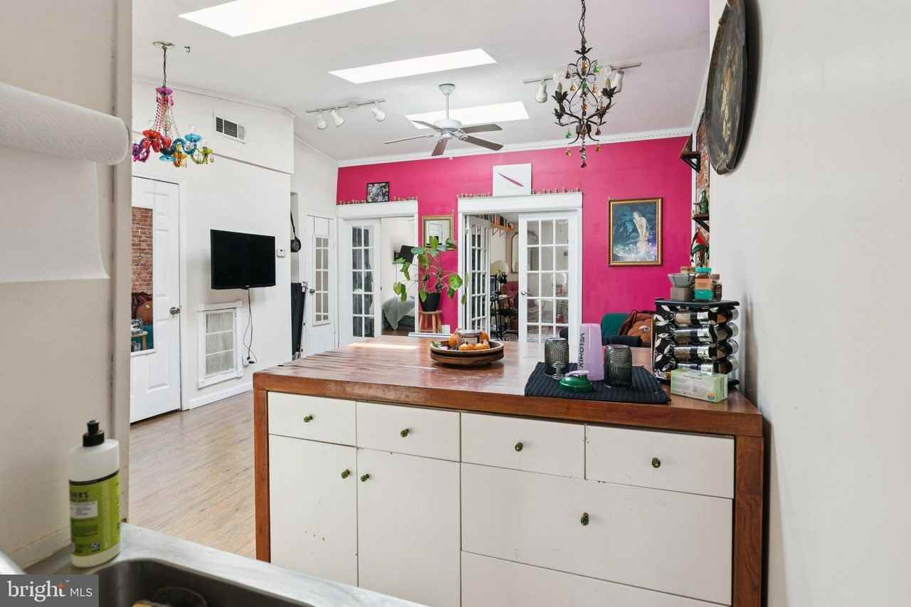 1333 Pine St Apt 4f - Photo 5 of 20