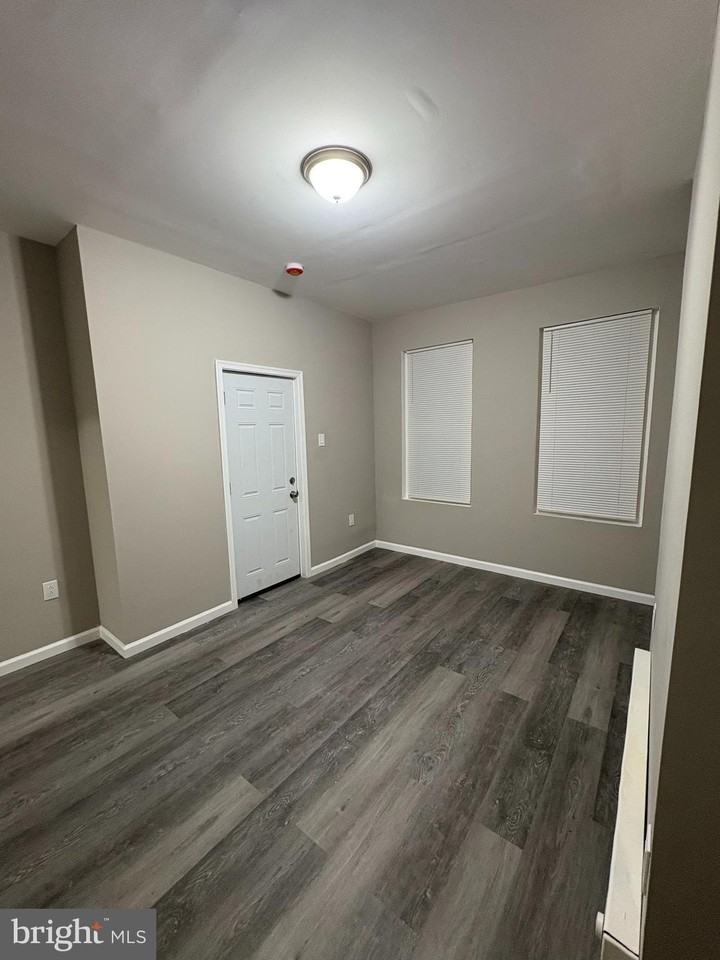 5921 N 12th St Unit 1 - Photo 5 of 7