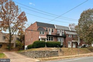 2702 Cranston Rd - Photo 1 of 1