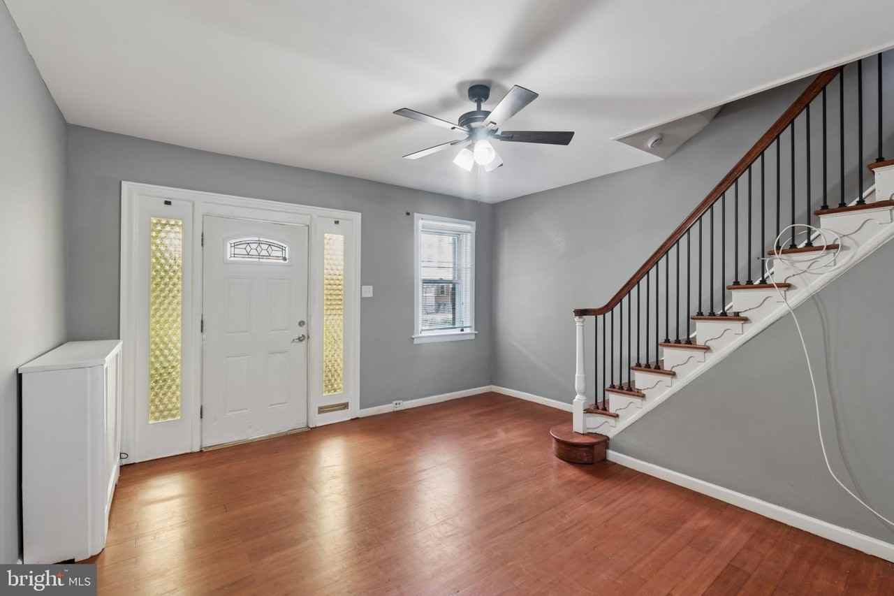 922 Granite St - Photo 5 of 16