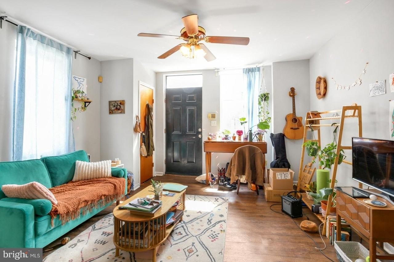 2220 Almond St Unit 1 - Photo 3 of 10