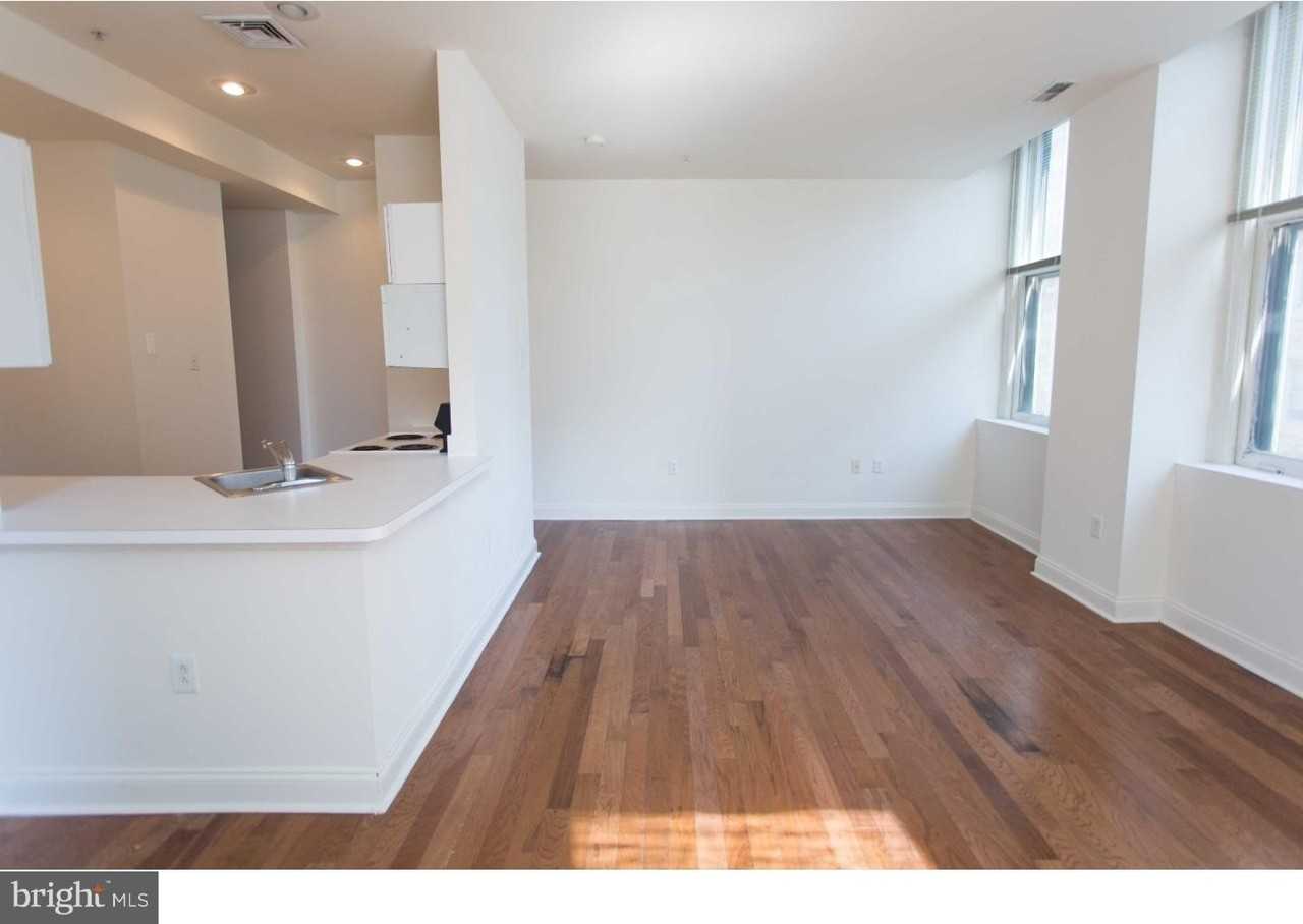 1600 Walnut St Apt 502-4 - Photo 6 of 24