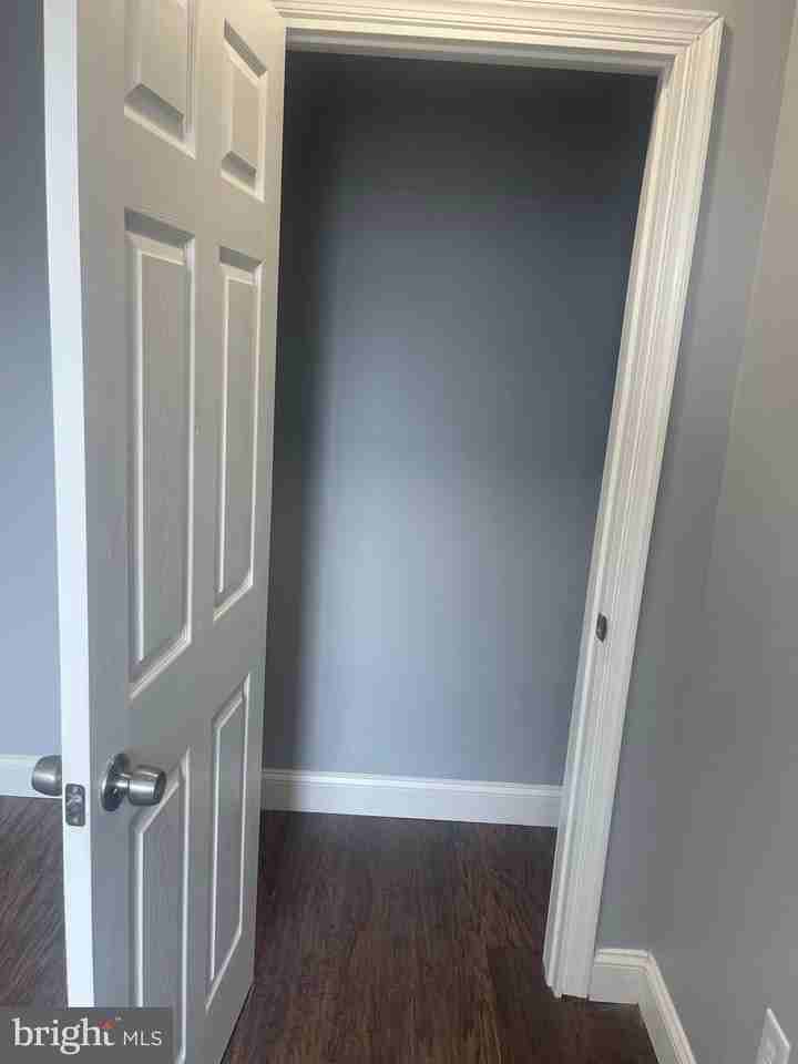 5618 Appletree St Unit 2 - Photo 5 of 11