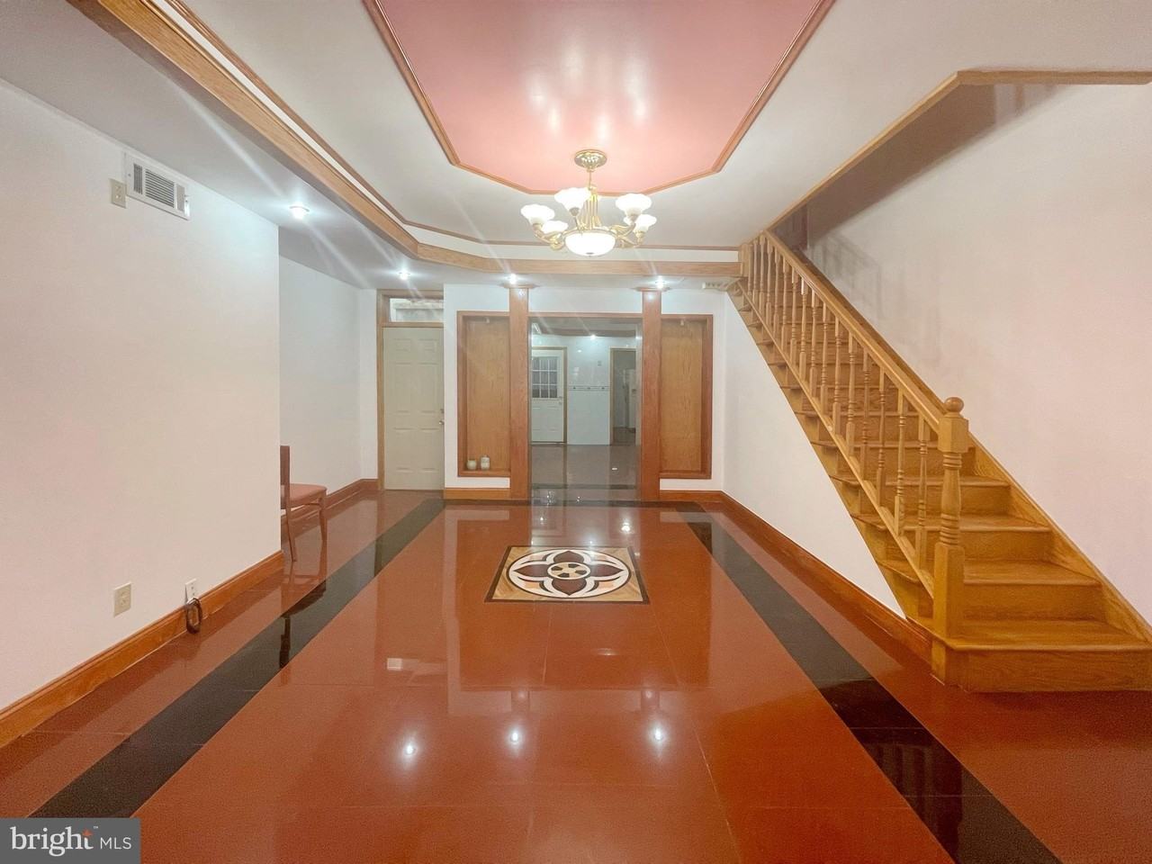 1005 S 10th St - Photo 4 of 21