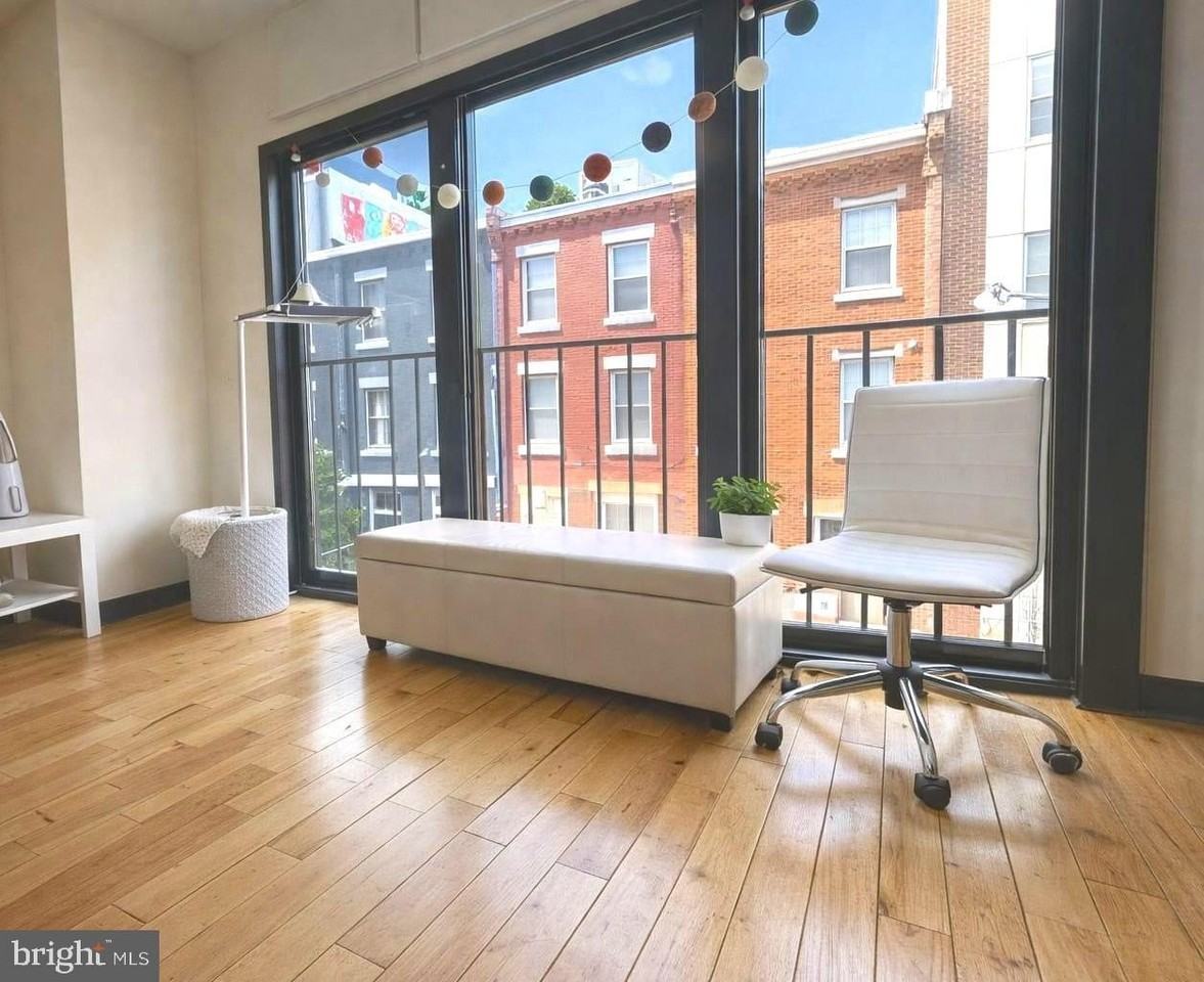 1829 N Bouvier St Unit B - Photo 3 of 28