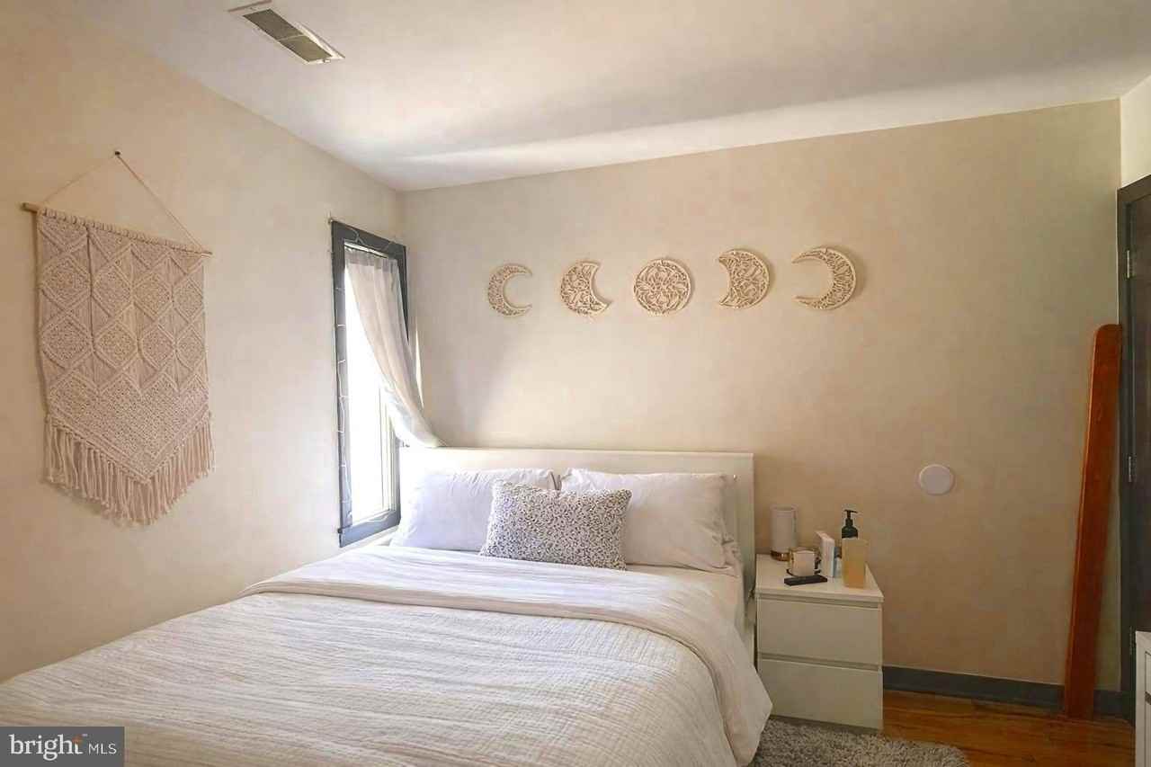 1829 N Bouvier St Unit B - Photo 5 of 28