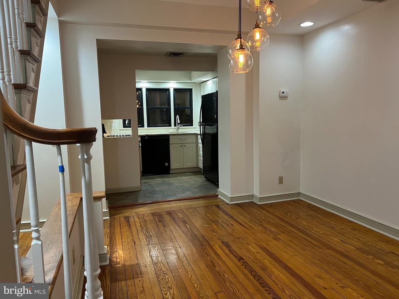 512 Kauffman St - Photo 4 of 29