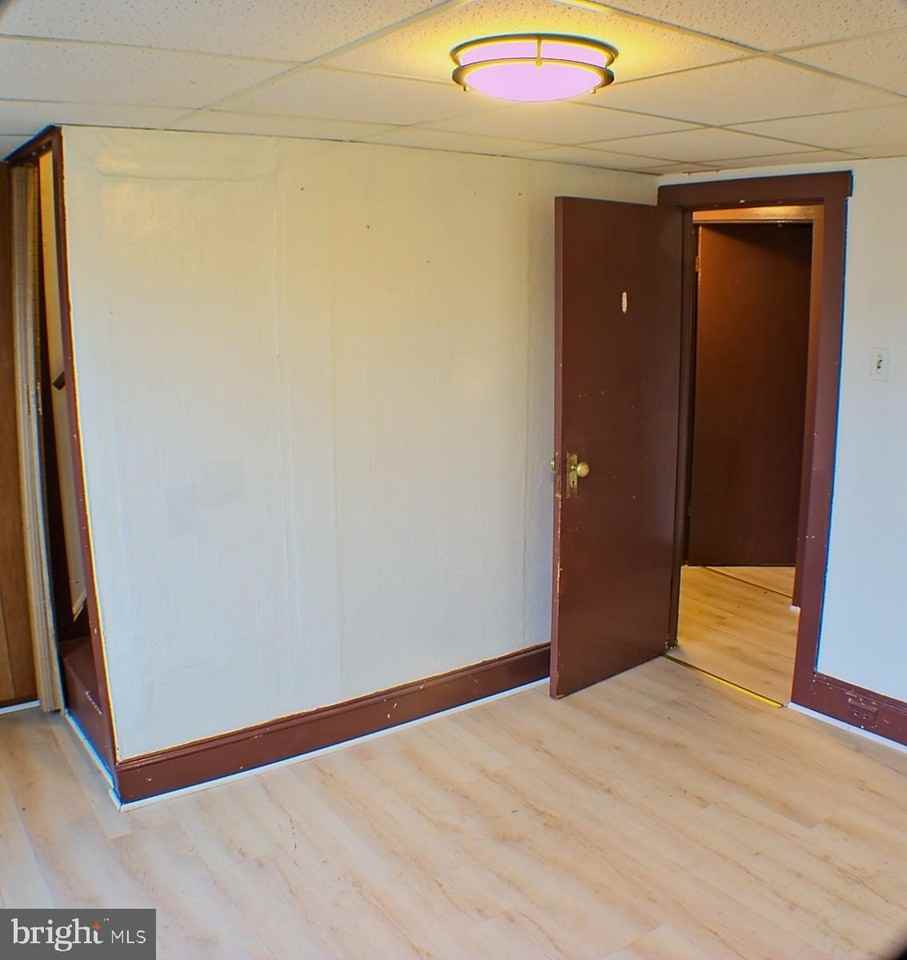 27 N Price St - Photo 5 of 7
