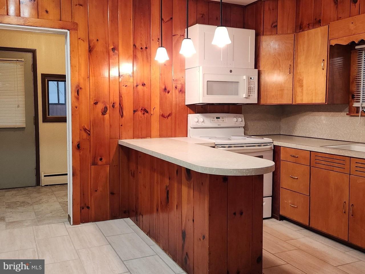 18 W Walker St - Photo 4 of 14