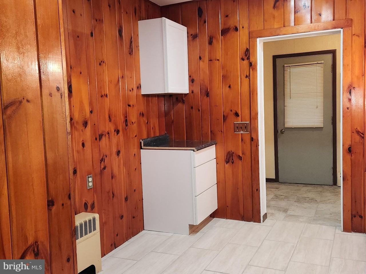 18 W Walker St - Photo 5 of 14