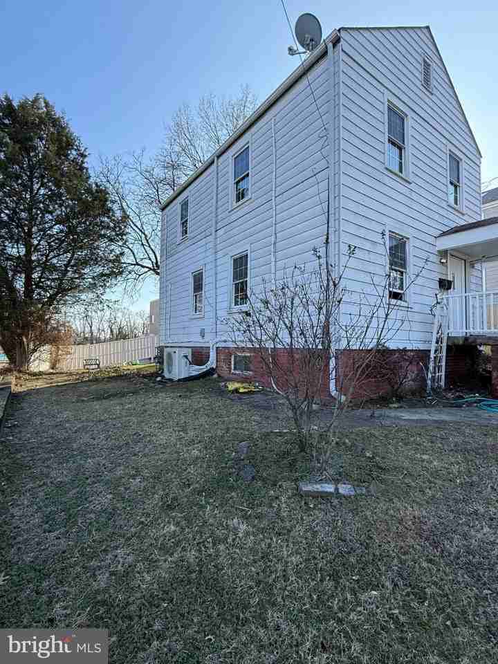 1608 13th Rd S - Photo 2 of 15