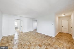 1726 N Quinn St Apt 307 - Photo 1 of 1