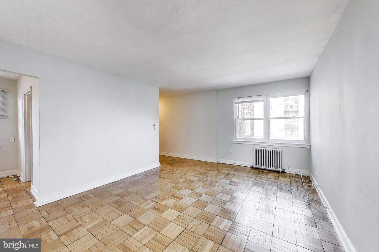 1726 N Quinn St Apt 307 - Photo 3 of 33