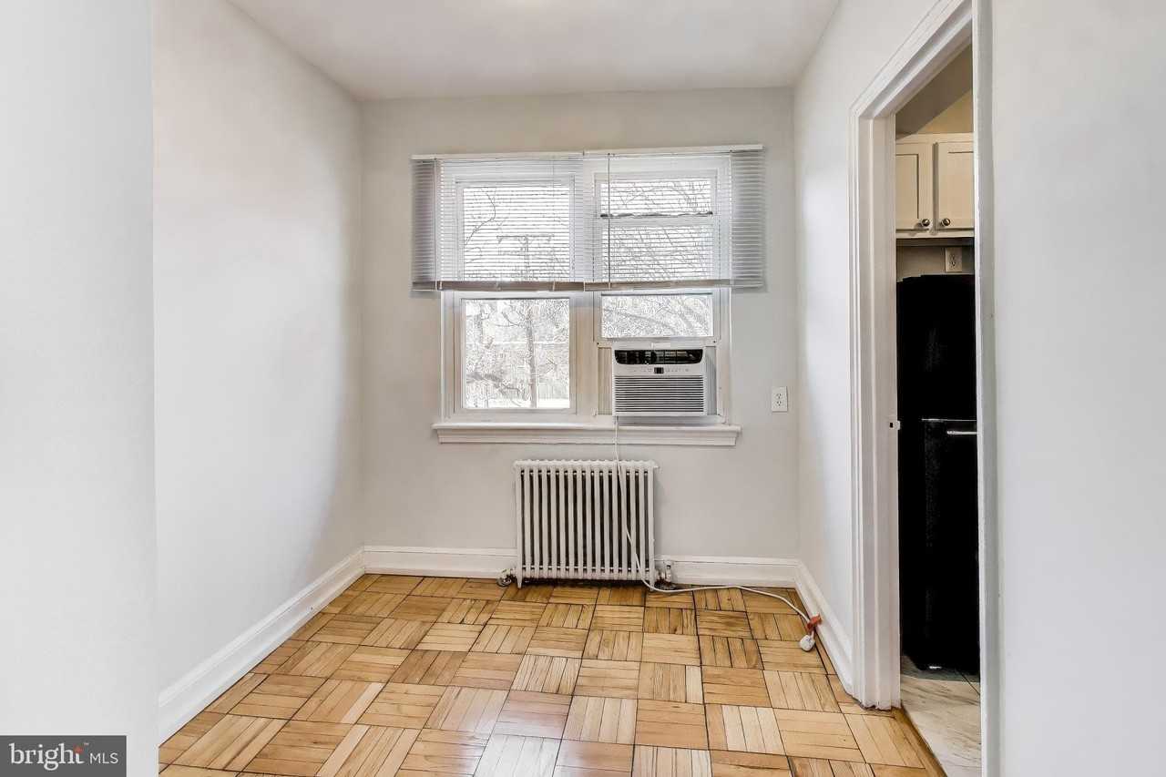 1726 N Quinn St Apt 307 - Photo 4 of 33