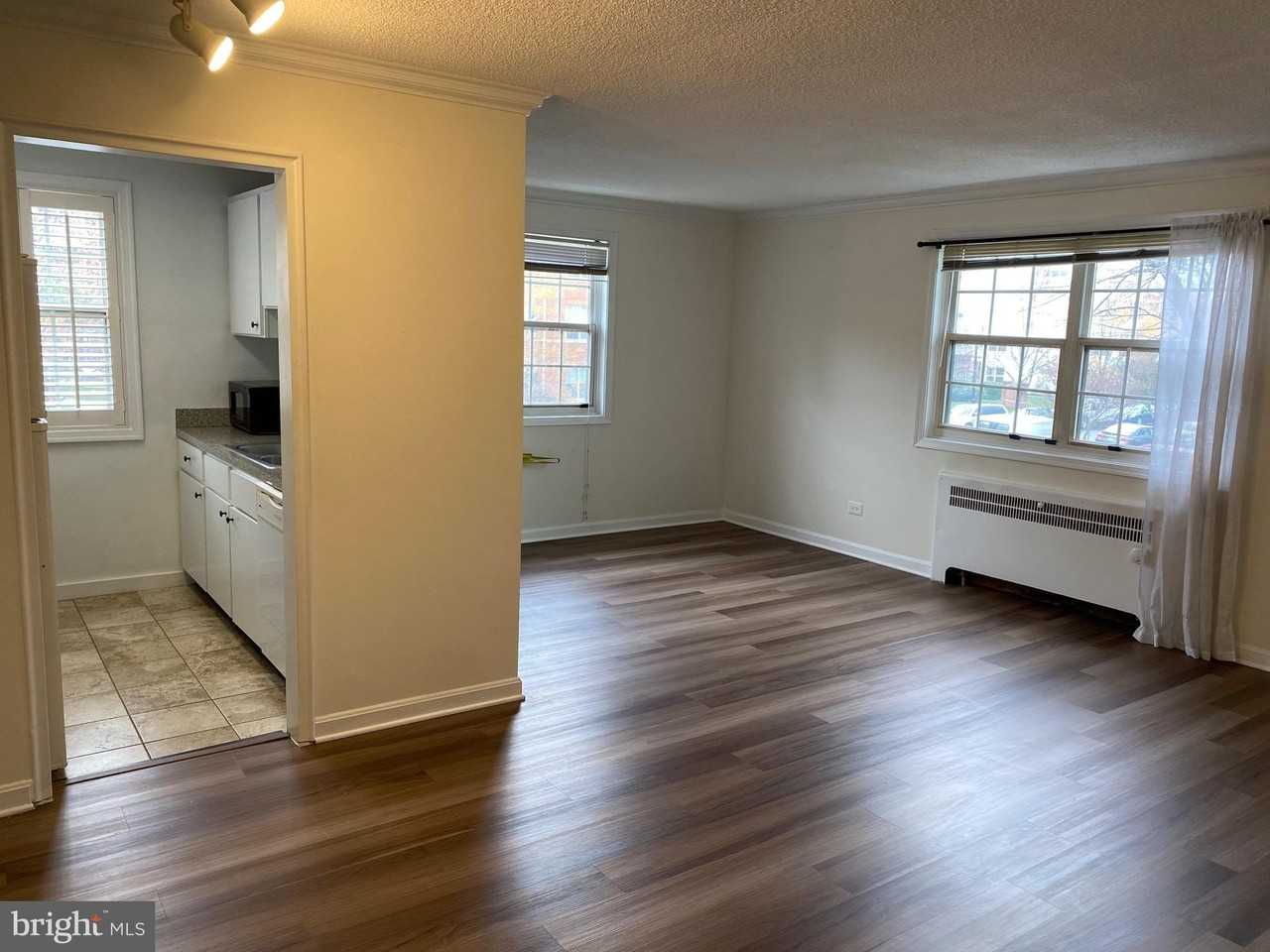 4378 N Pershing Dr Unit 43784 - Photo 4 of 11