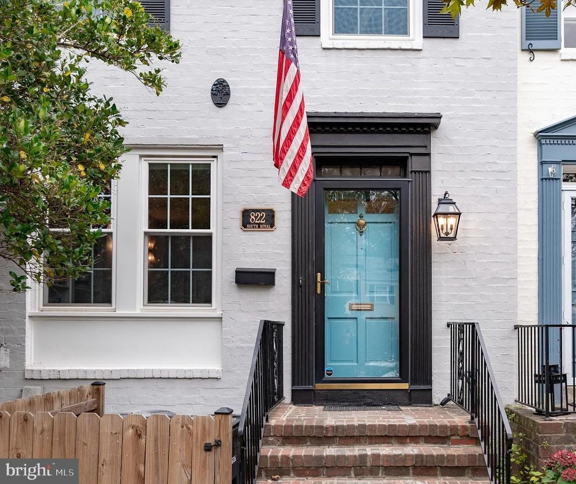 822 S Royal St - Photo 4 of 50