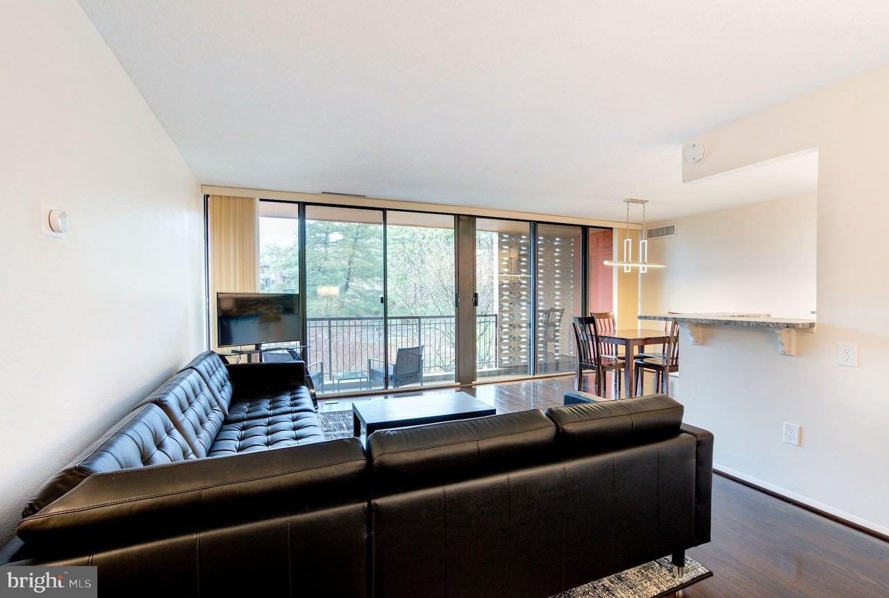 8 S Van Dorn St #608 - Photo 2 of 28