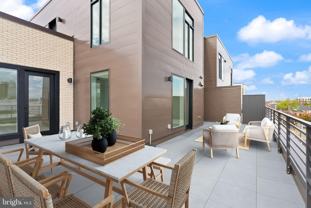 701 N Henry St #418 - Photo 1 of 1