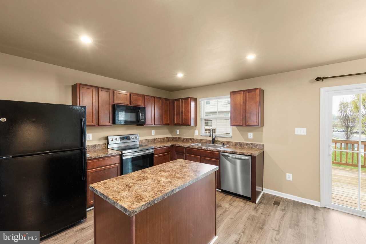 113 Reign Way - Photo 5 of 35