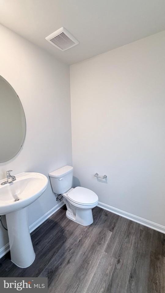 107 DINGES Street - Photo 3 of 32
