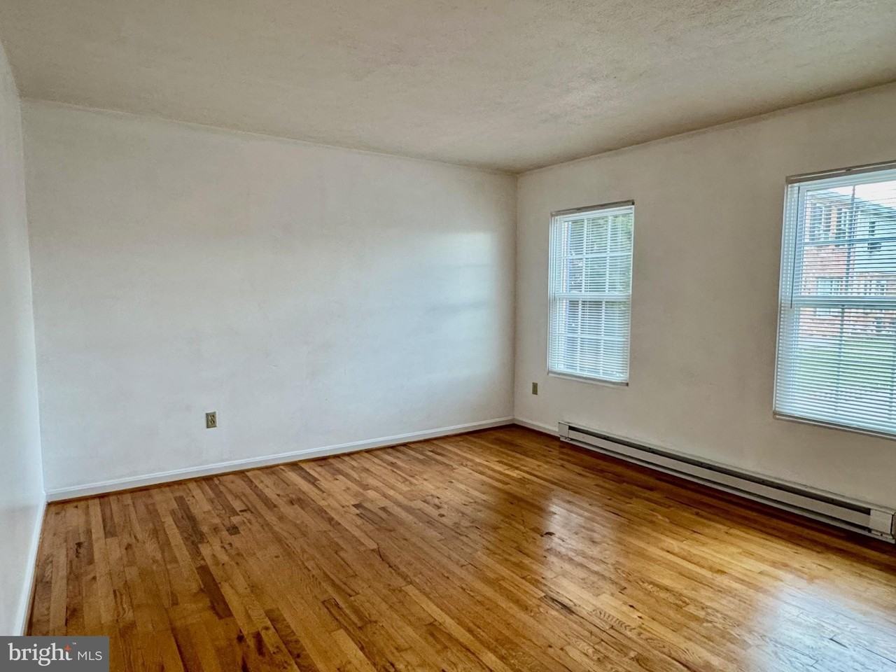 236 Nottoway Dr - Photo 3 of 21