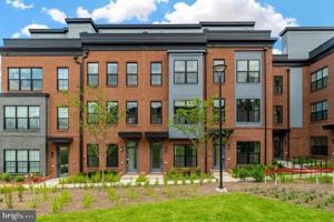 featured image of 11236 Bunsen St