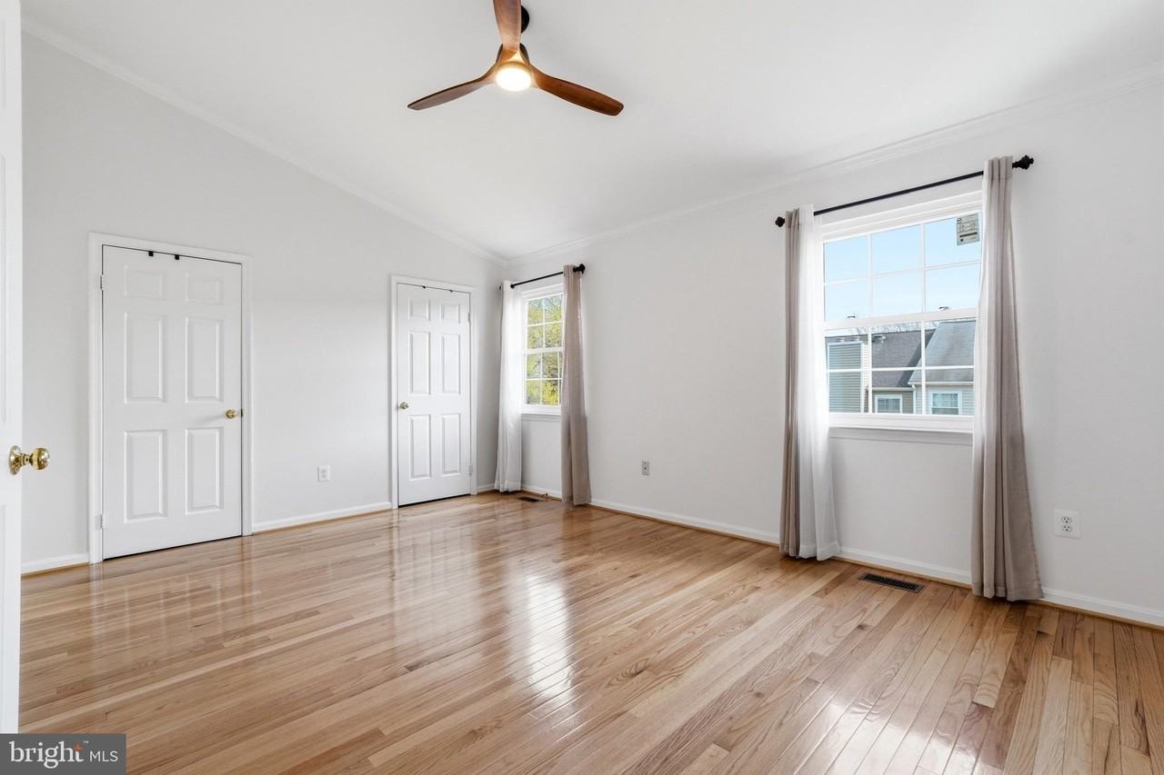 9663 Franklin Woods Pl - Photo 5 of 37