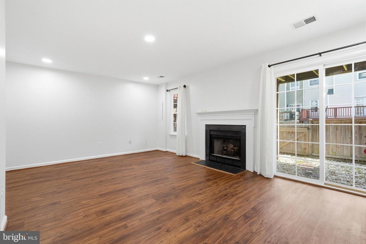 9663 Franklin Woods Pl - Photo 6 of 37