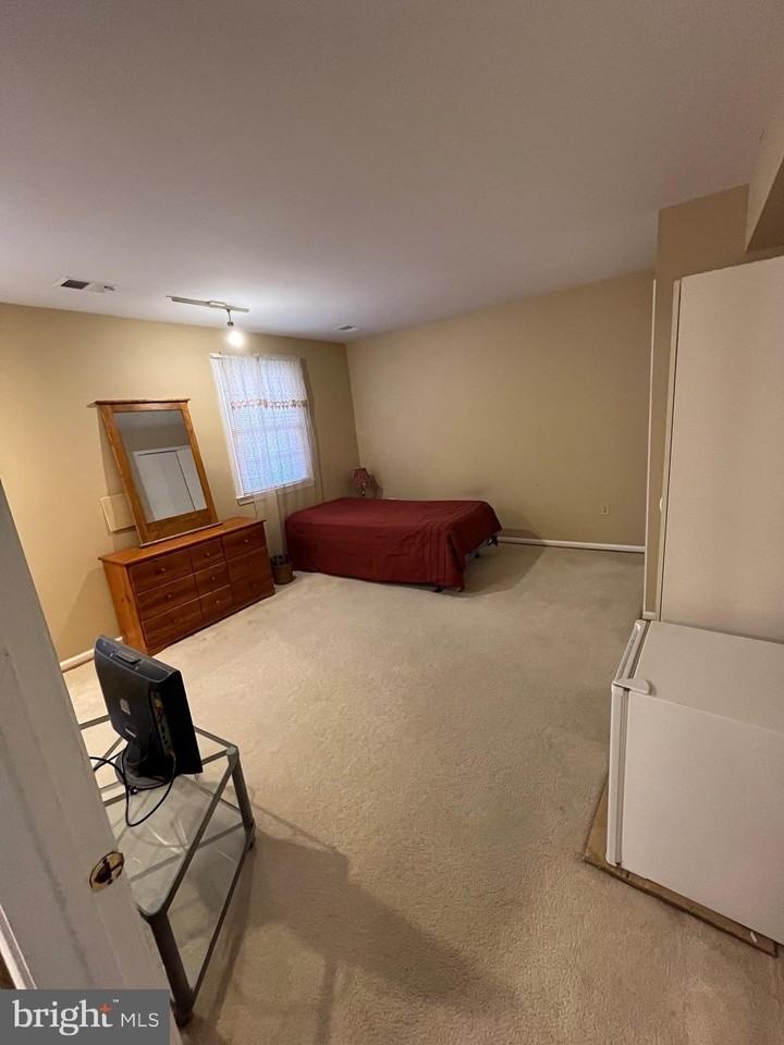 6220 Hidden Canyon Rd - Photo 5 of 14