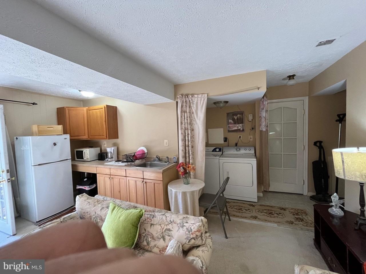 6220 Hidden Canyon Rd - Photo 7 of 14