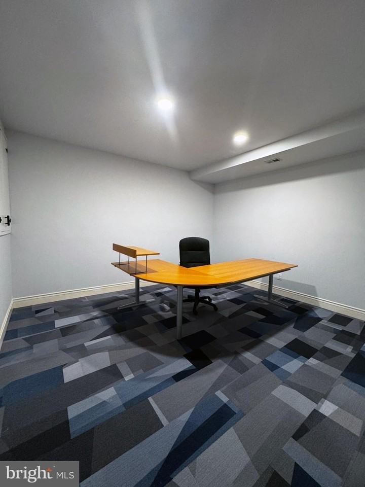 5211 Rosalie Ridge Dr - Photo 4 of 24