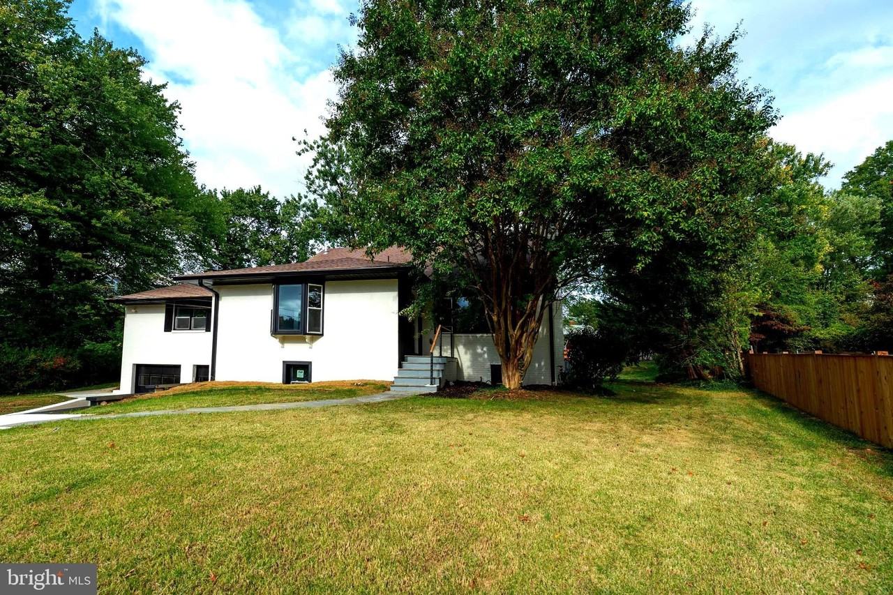 1904 Lamson Pl - Photo 4 of 50