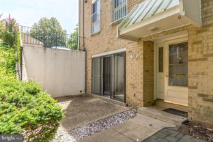 3863 Persimmon Cir - Photo 1 of 1