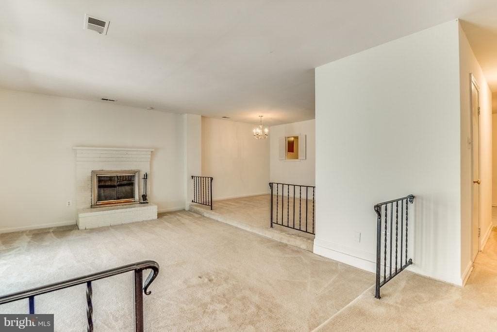 3863 Persimmon Cir - Photo 5 of 30