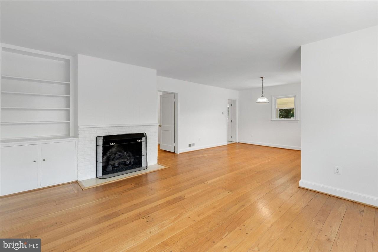 6514 Ivy Hill Dr - Photo 4 of 29