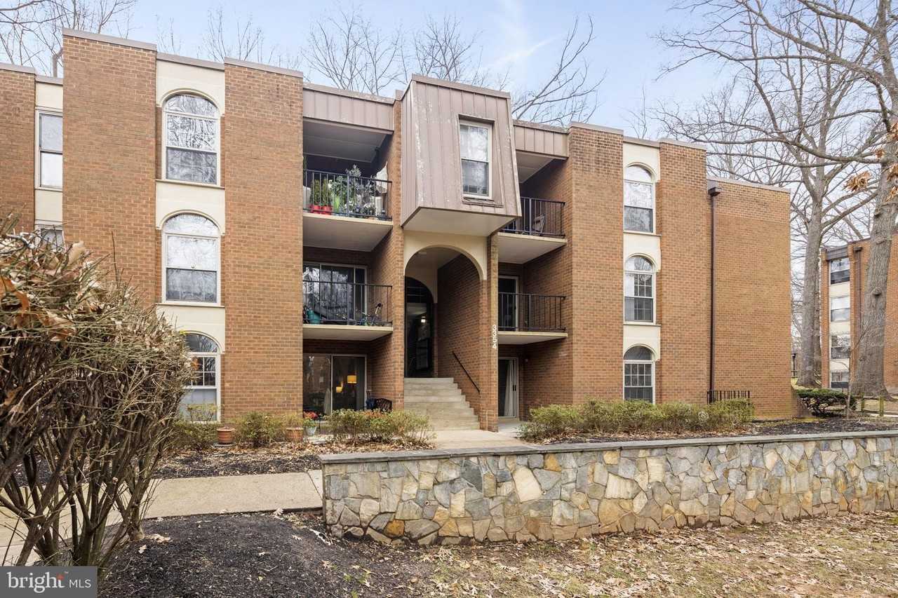 3354 Woodburn Rd Apt 14 - Photo 3 of 50