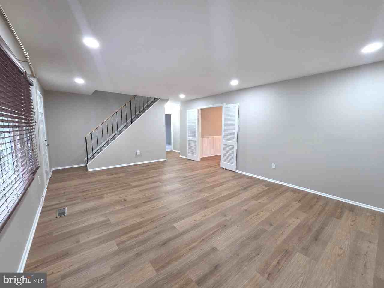 4339 Mount Carriage Ln - Photo 7 of 37