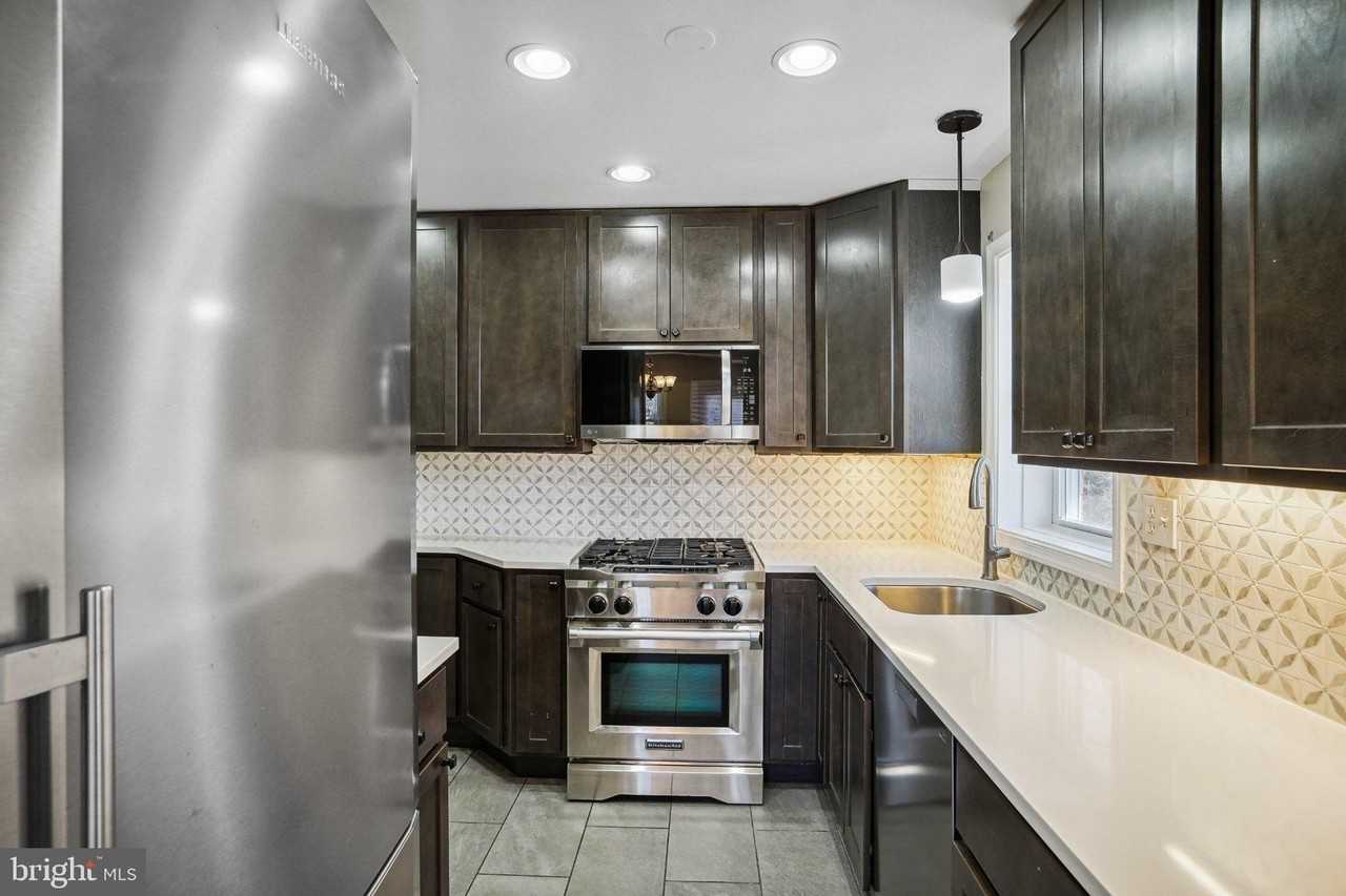 4107 Javins Dr - Photo 6 of 20