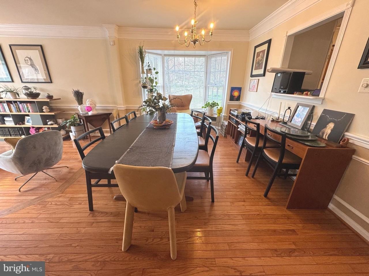 8732 Stone Hill Pl - Photo 5 of 28