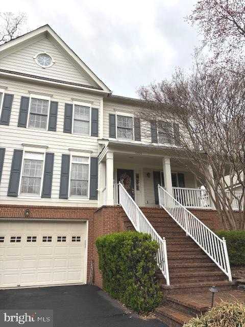 5924 Chesterbrook Rd - Photo 2 of 18